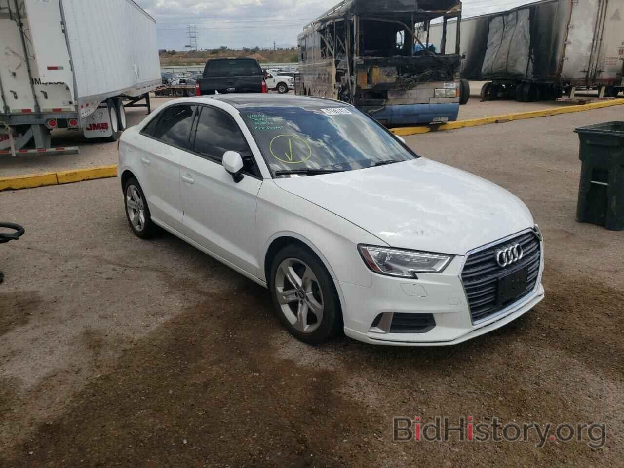 Photo WAUAUGFF6H1030023 - AUDI A3 2017