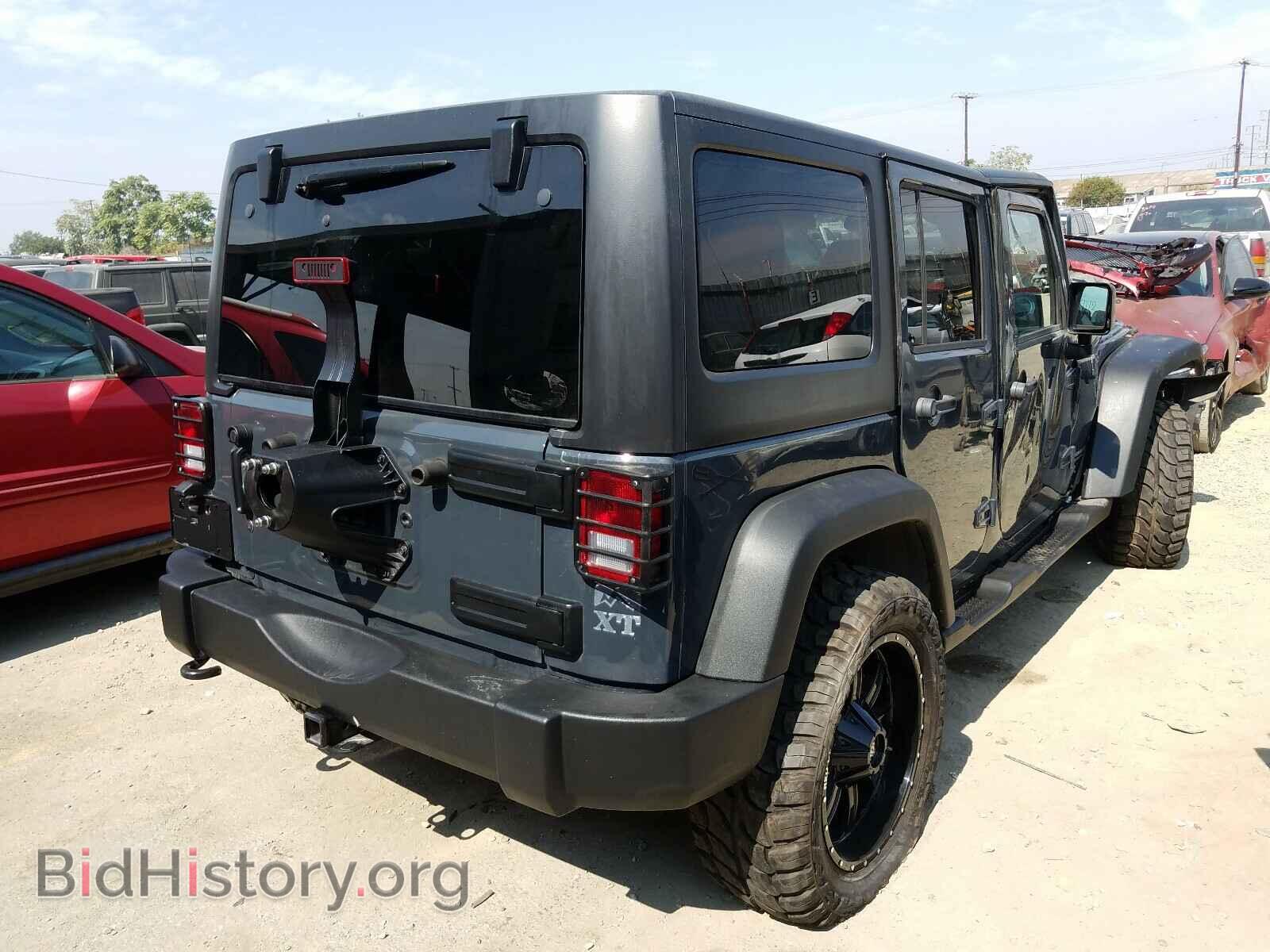 2017 JEEP WRANGLER - VIN: 1C4BJWFG3HL754940 - Фото 4