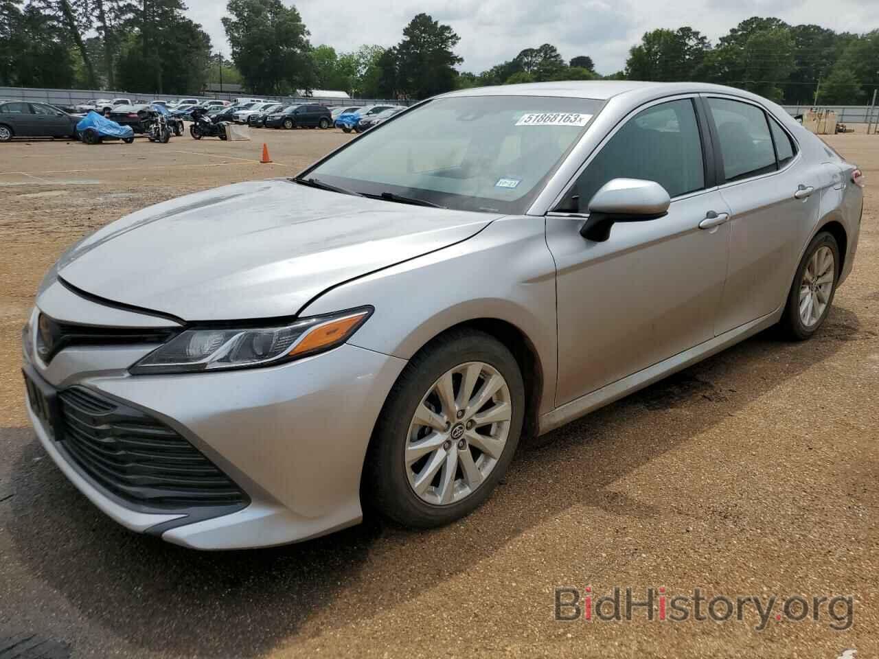 Фотография 4T1B11HK6JU085739 - TOYOTA CAMRY 2018