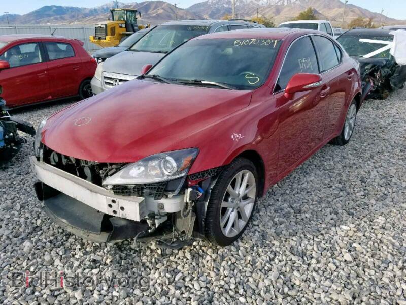 2011 Lexus IS (VIN JTHCE5C29B5000768) — фото 2 из 10