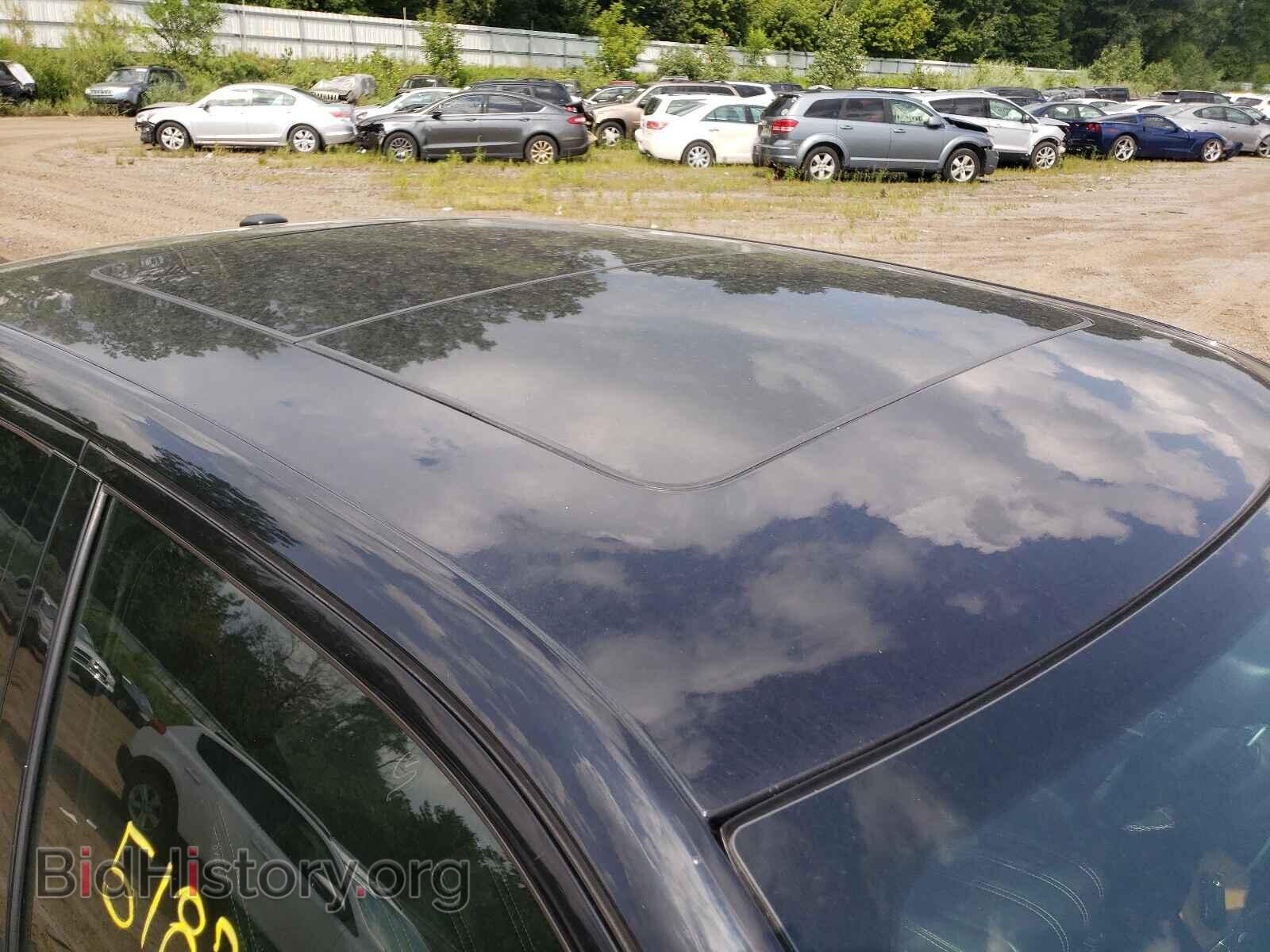 2016 CHRYSLER 300 - VIN: 2C3CCAGG7GH235664 - Photo 9