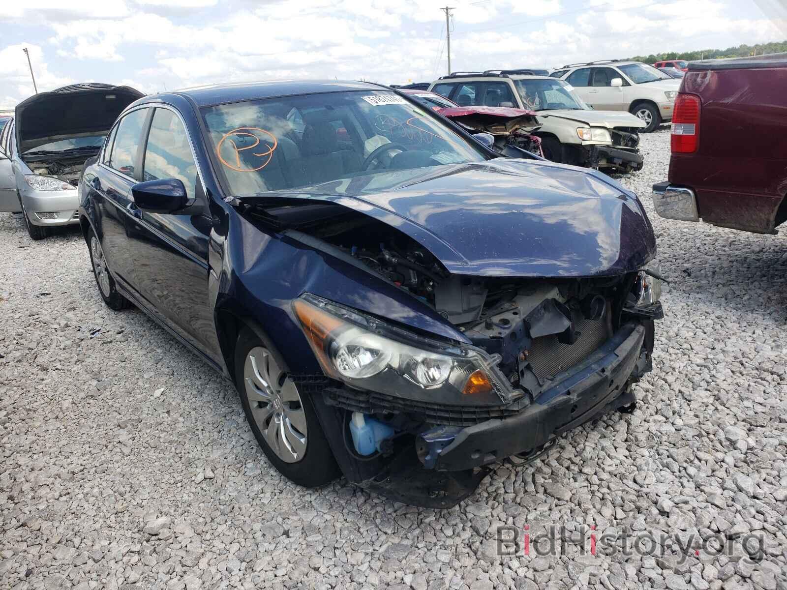 Photo 1HGCP2F34CA107753 - HONDA ACCORD 2012