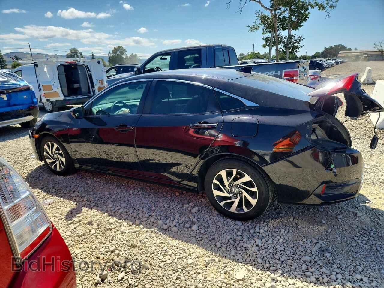 2018 HONDA CIVIC - VIN: 19XFC2F74JE201443 - Фото 2