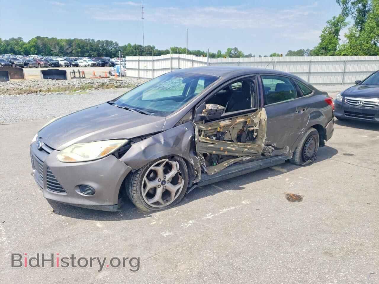Photo 1FAHP3E2XCL297748 - FORD FOCUS 2012