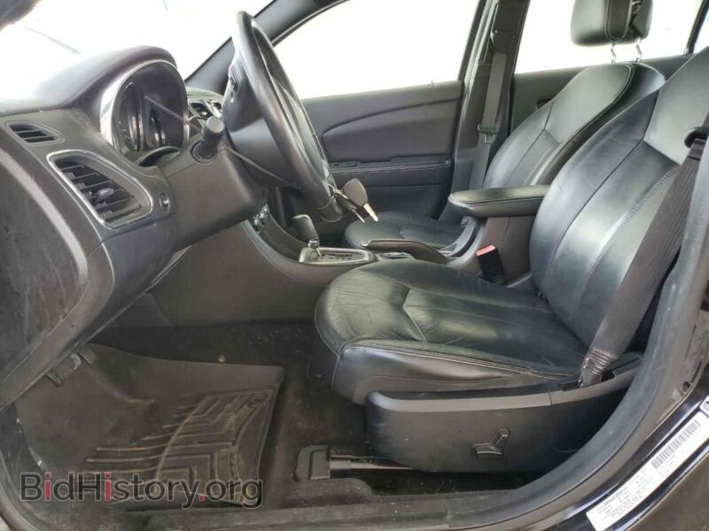 2012 Chrysler 200 (VIN 1C3CCBCB5CN304885) — фото 7 из 12