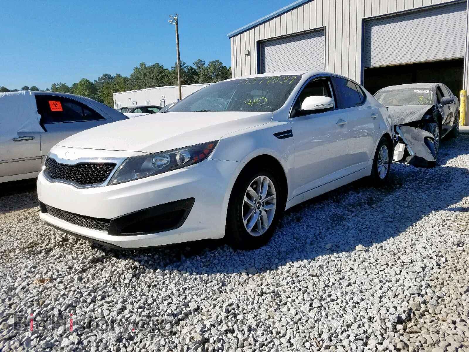 2011 KIA OPTIMA LX - VIN: KNAGM4A74B5186439 - Фото 2