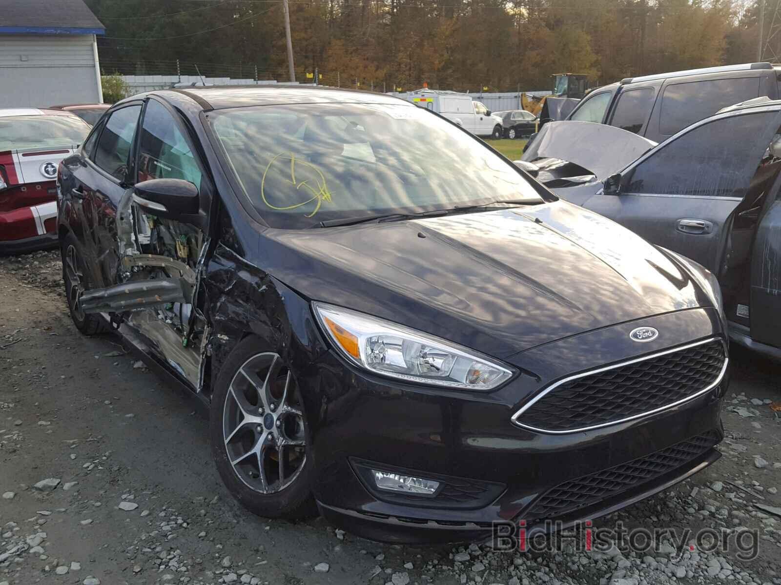 Photo 1FADP3F25FL252640 - FORD FOCUS SE 2015