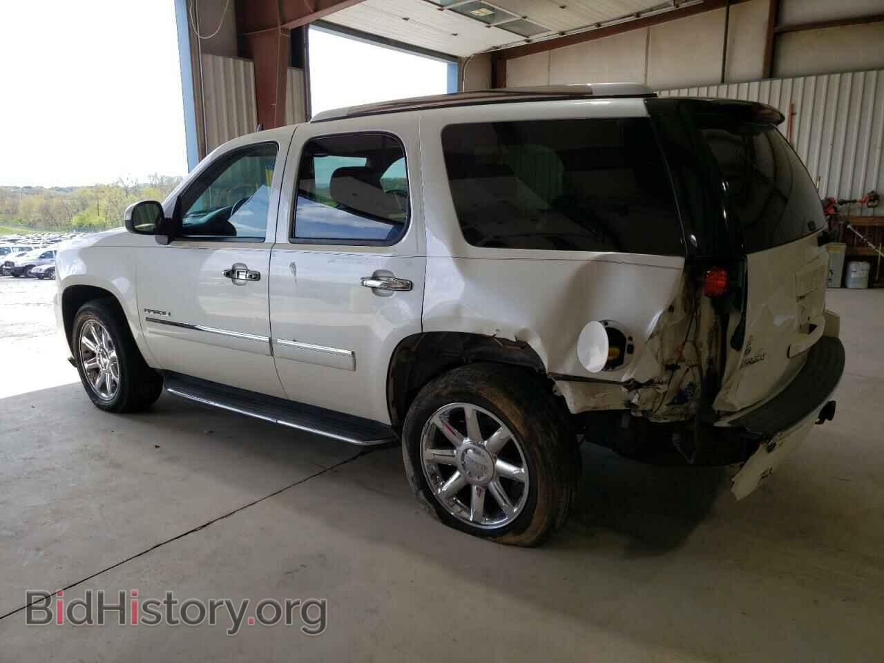 2010 GMC YUKON - VIN: 1GKUKEEF6AR195075 - Фото 2