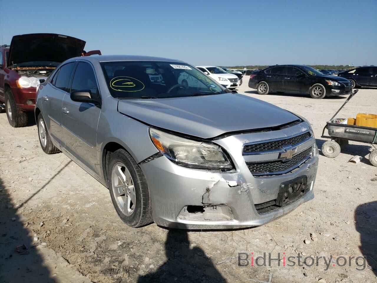 Photo 1G11B5SA7DF357947 - CHEVROLET MALIBU 2013