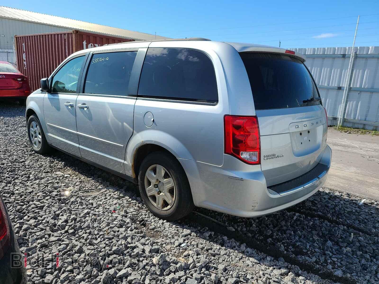 2011 DODGE CARAVAN - VIN: 2D4RN4DG5BR726374 - Фото 3