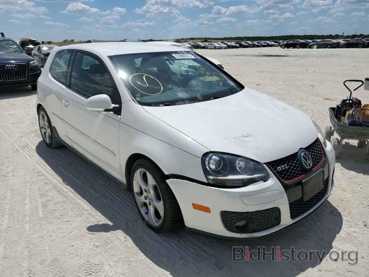 Photo WVWFV71K48W226524 - VOLKSWAGEN GTI 2008