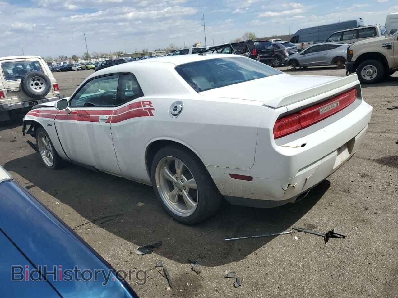 2011 DODGE CHALLENGER - VIN: 2B3CJ5DTXBH570387 - Photo 2