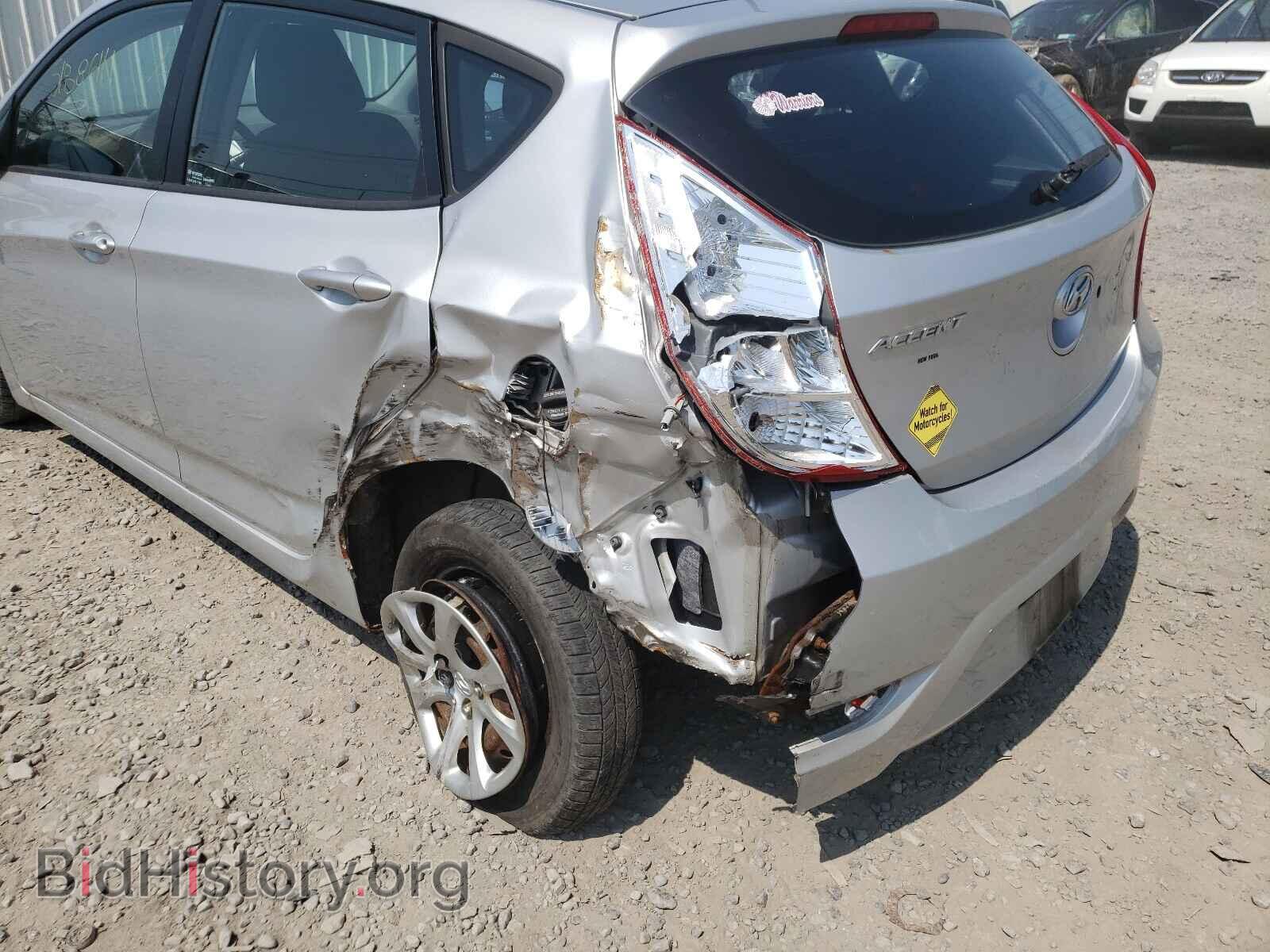 2013 HYUNDAI ACCENT - VIN: KMHCT5AE7DU130685 - Фото 9