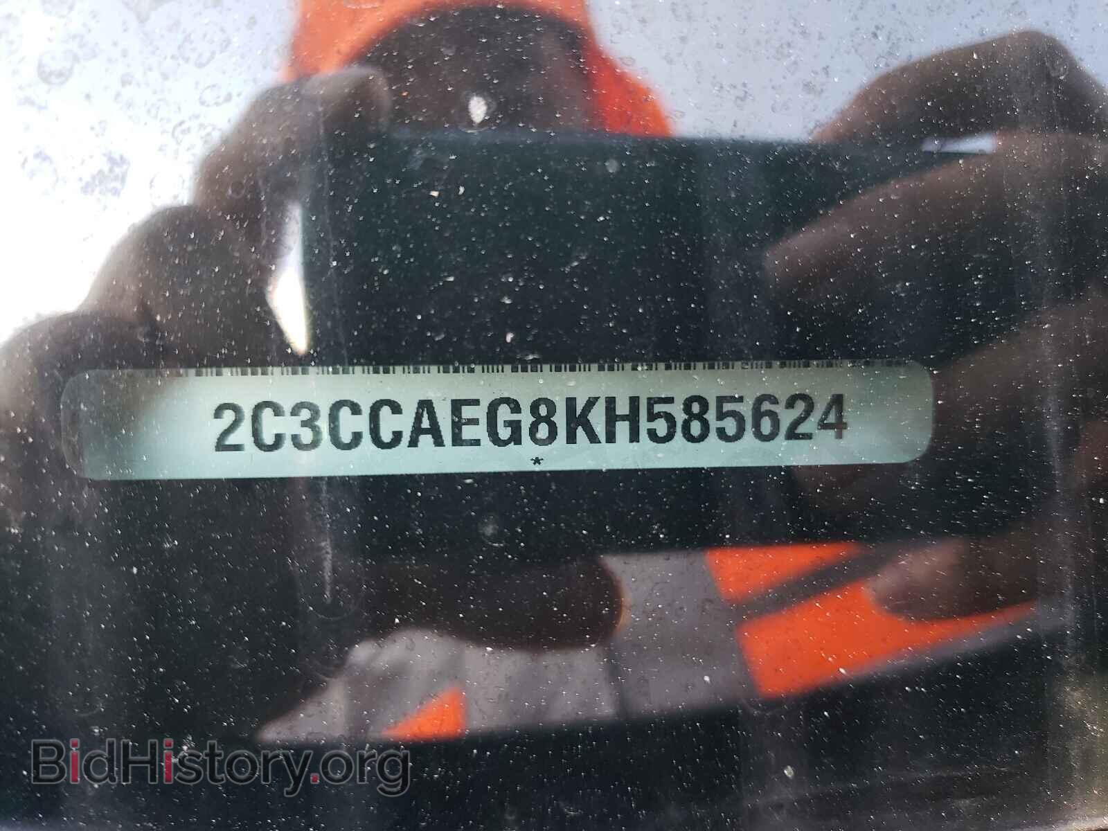 2019 CHRYSLER 300 - VIN: 2C3CCAEG8KH585624 - Фото 10