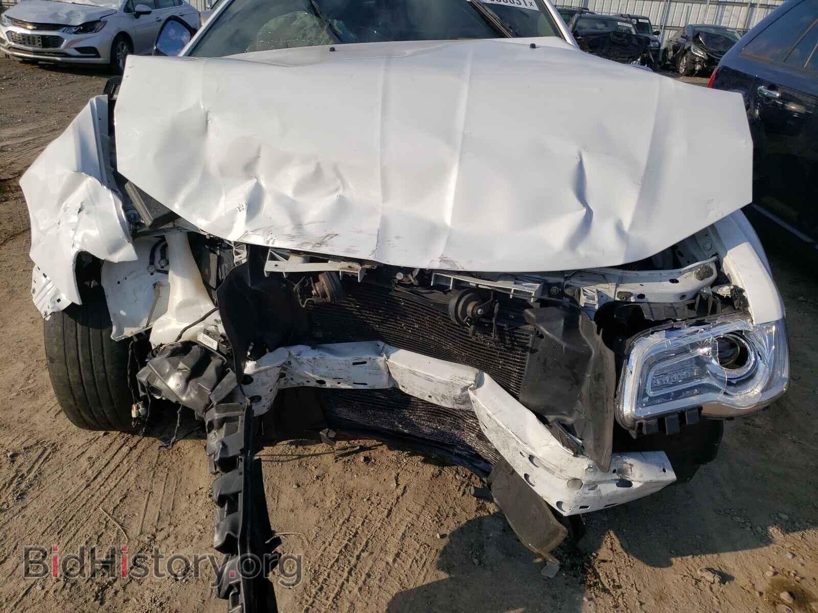 2015 CHRYSLER 300 - VIN: 2C3CCAEG9FH920752 - Фото 7