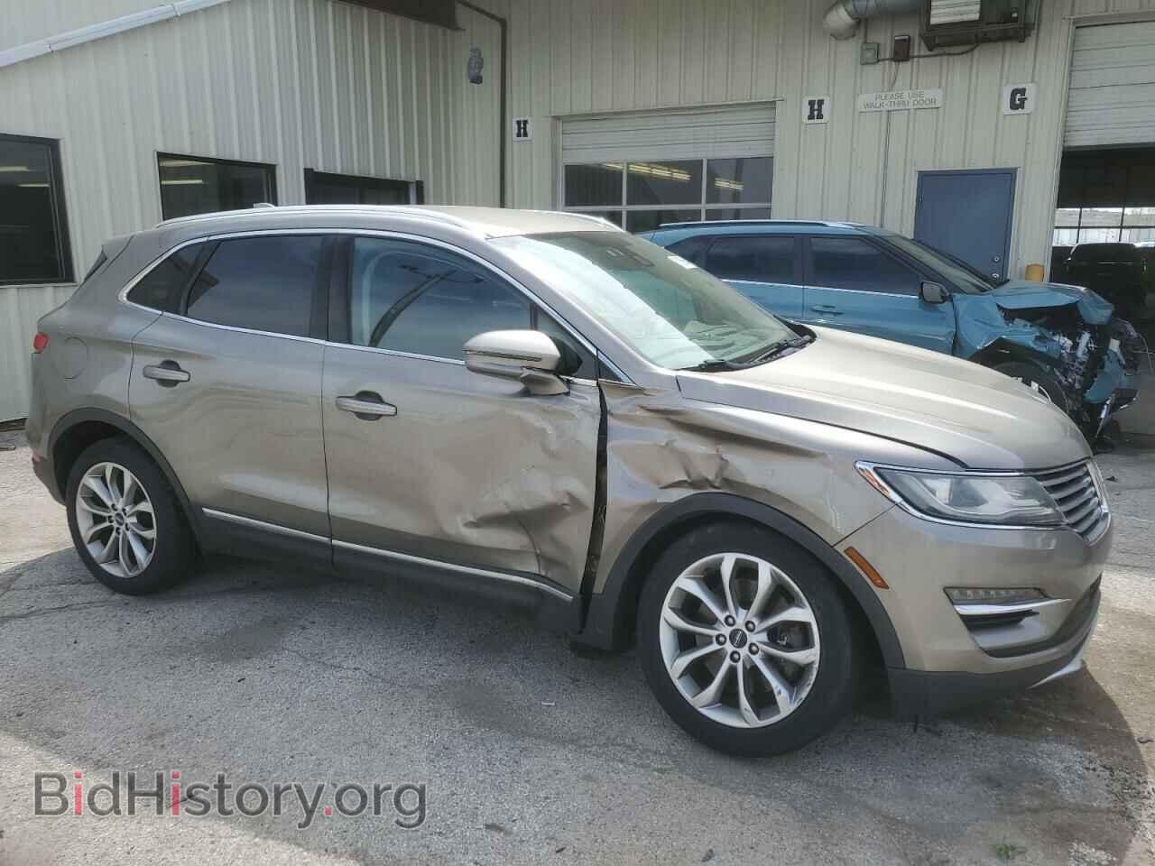 2017 LINCOLN MKC - VIN: 5LMTJ2DH4HUL12650 - Photo 4