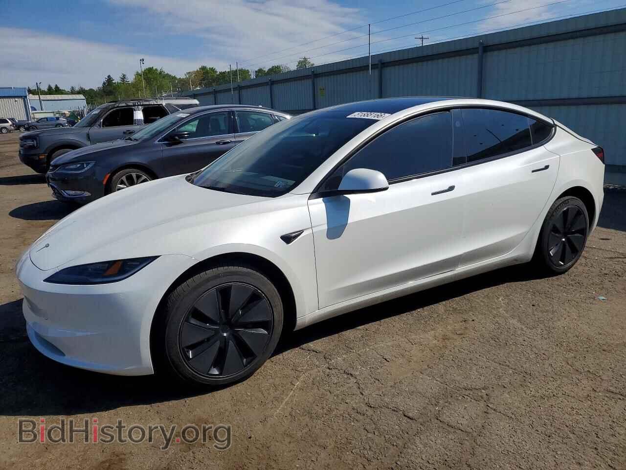 Photo 5YJ3E1EAXSF046462 - TESLA MODEL 3 2025