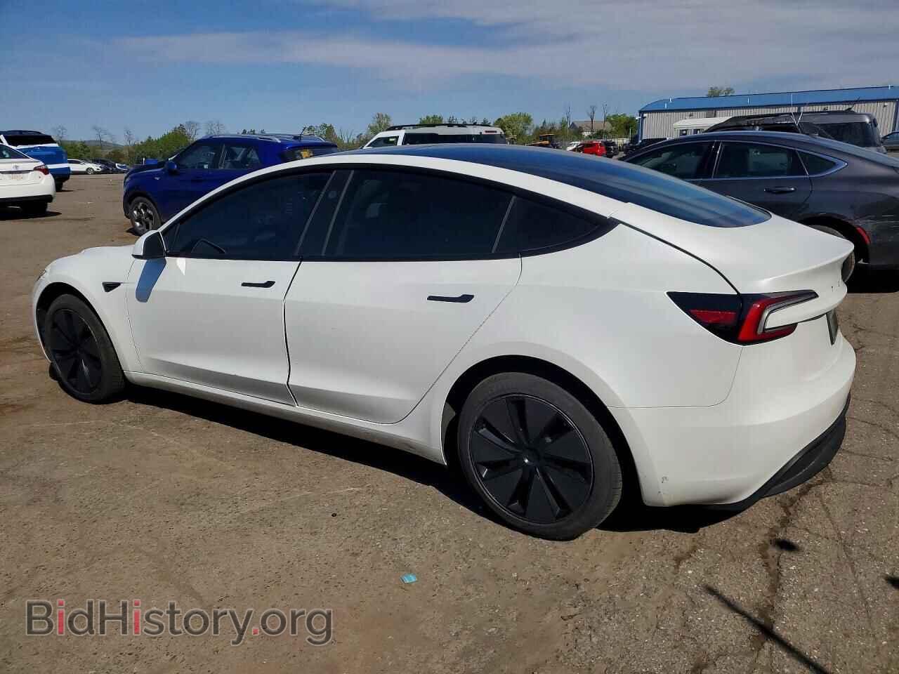 2025 TESLA MODEL 3 - VIN: 5YJ3E1EAXSF046462 - Фото 2