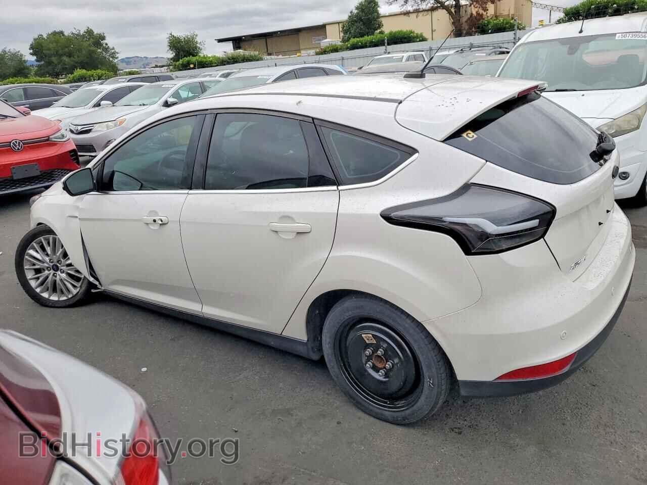 2017 FORD FOCUS - VIN: 1FADP3N23HL277847 - Photo 2