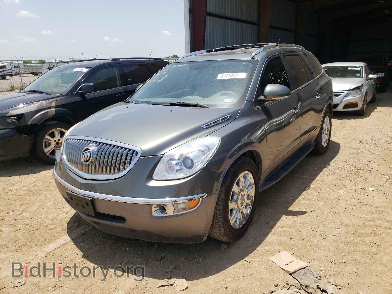 2011 BUICK ENCLAVE - VIN: 5GAKRCED2BJ251807 - Фото 2