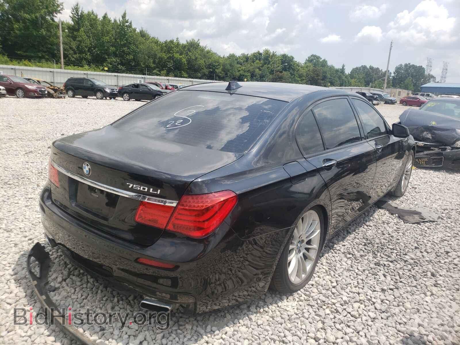 2012 BMW 7 SERIES - VIN: WBAKB8C56CDX20888 - Фото 4