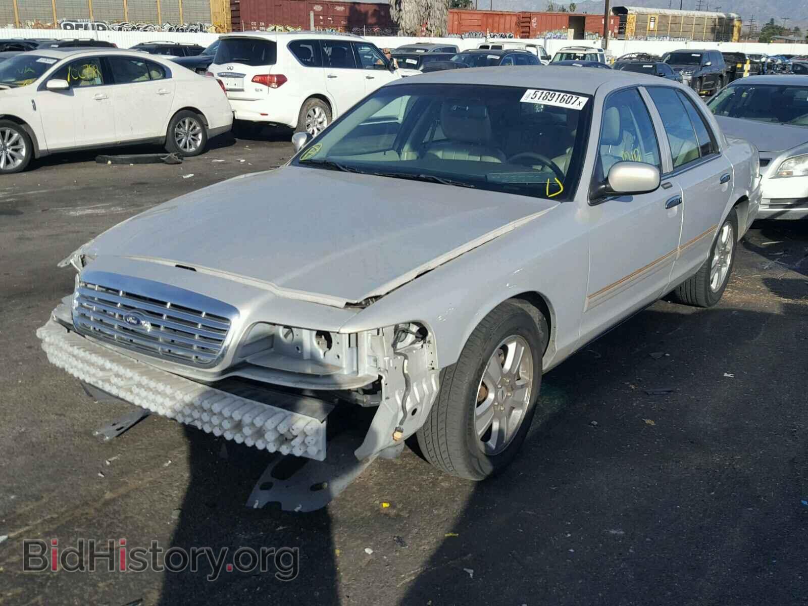 2011 FORD CROWN VIC - VIN: 2FABP7EV4BX139088 - Фото 2