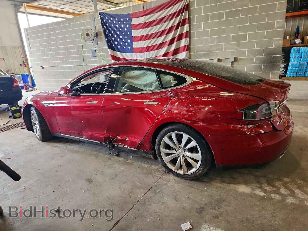 2015 TESLA MODEL S - VIN: 5YJSA1E22FF114758 - Photo 2