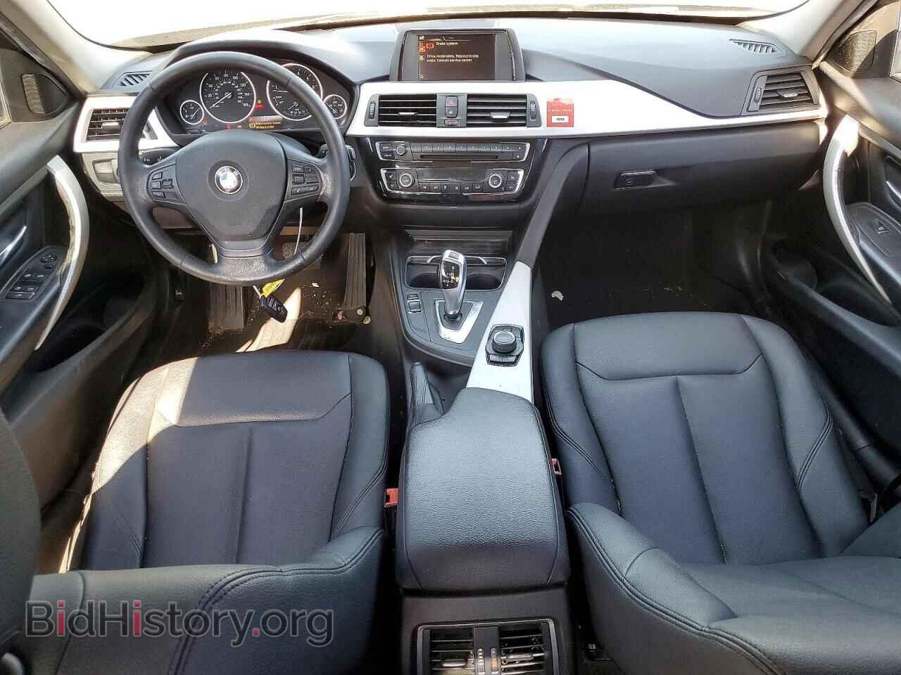 2016 BMW 3 SERIES - VIN: WBA8E1G58GNU10910 - Photo 8