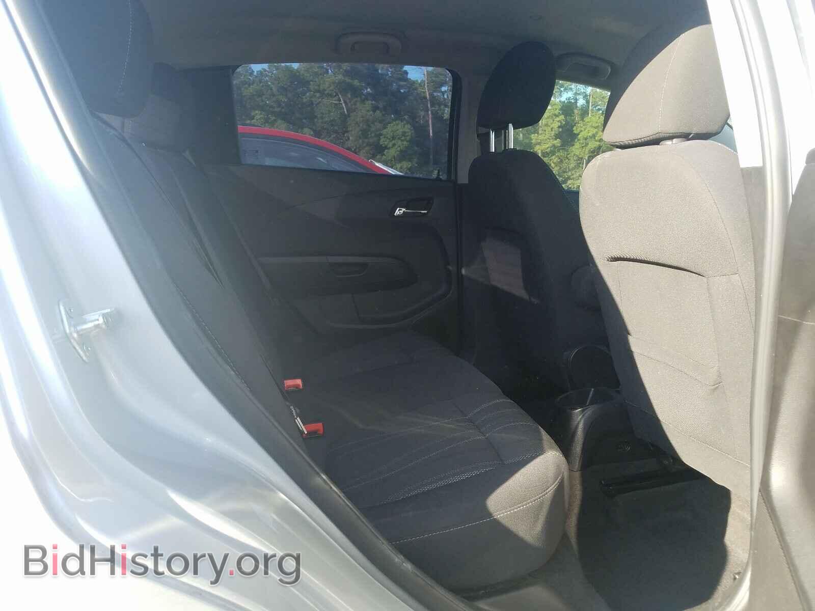 2014 CHEVROLET SONIC - VIN: 1G1JC6SH2E4100708 - Photo 6