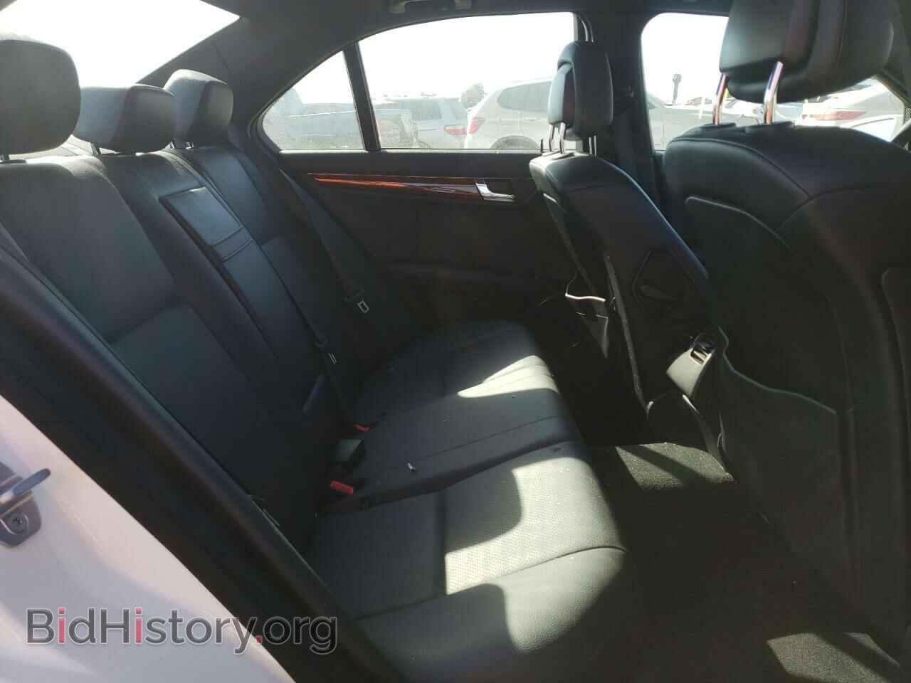 2011 MERCEDES-BENZ C-CLASS - VIN: WDDGF5EB0BA463733 - Фото 6