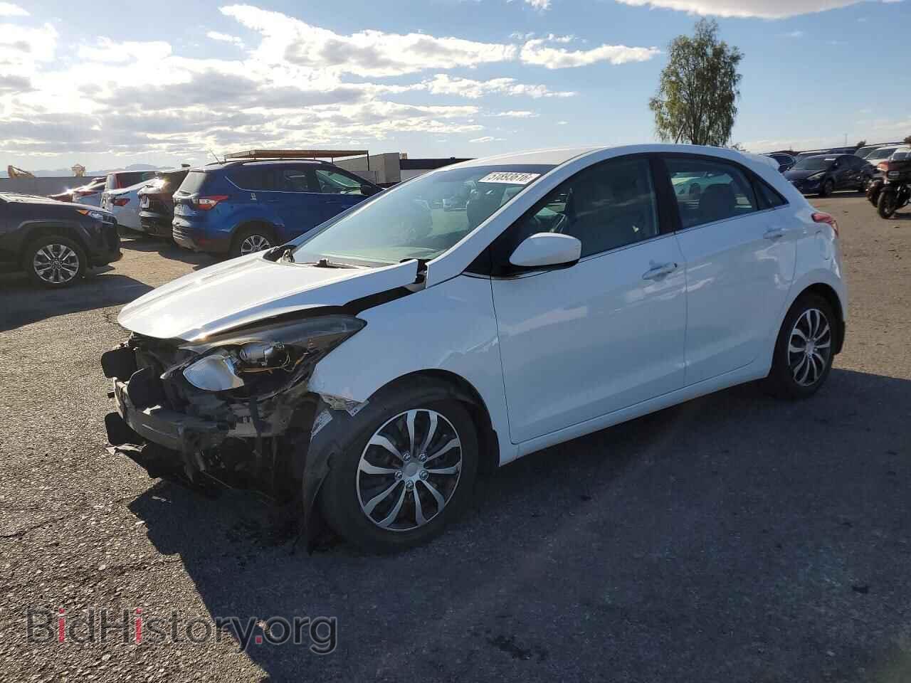 Фотография KMHD35LH7HU355304 - HYUNDAI ELANTRA 2017