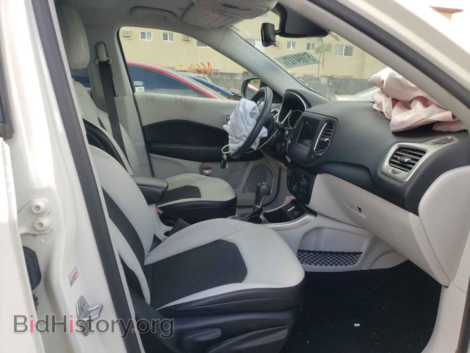2019 JEEP COMPASS - VIN: 3C4NJCBB5KT651908 - Фото 5