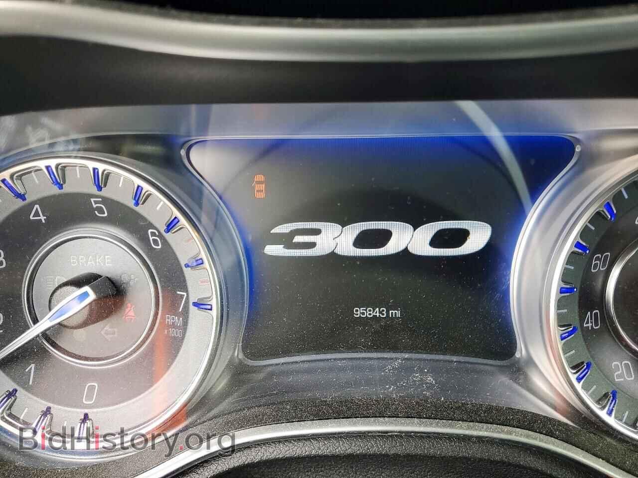2017 CHRYSLER 300 - VIN: 2C3CCAEG4HH608342 - Photo 9