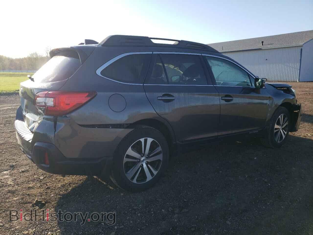 2018 SUBARU OUTBACK - VIN: 4S4BSANC7J3375827 - Фото 3