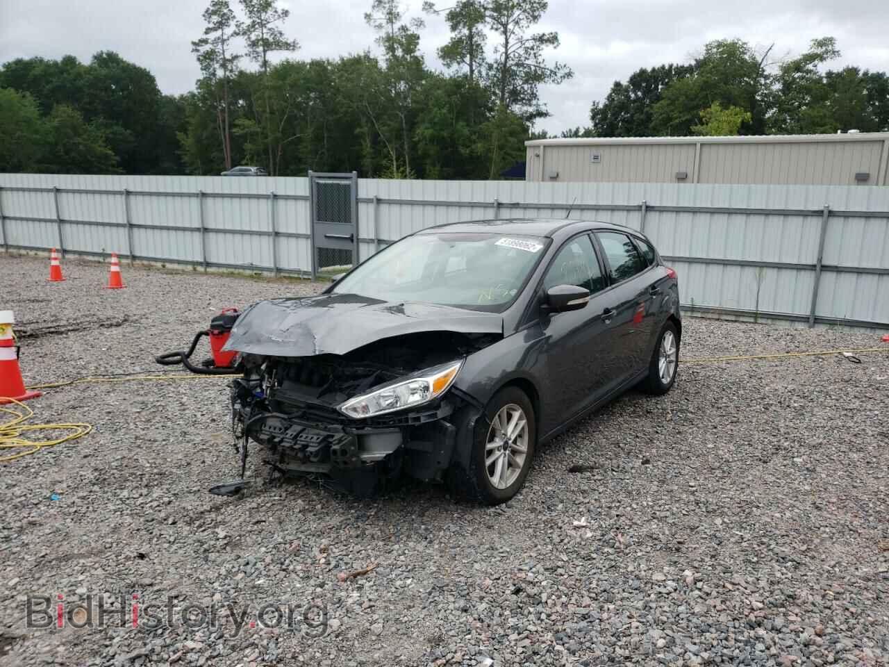 2017 FORD FOCUS - VIN: 1FADP3K27HL246699 - Фото 2