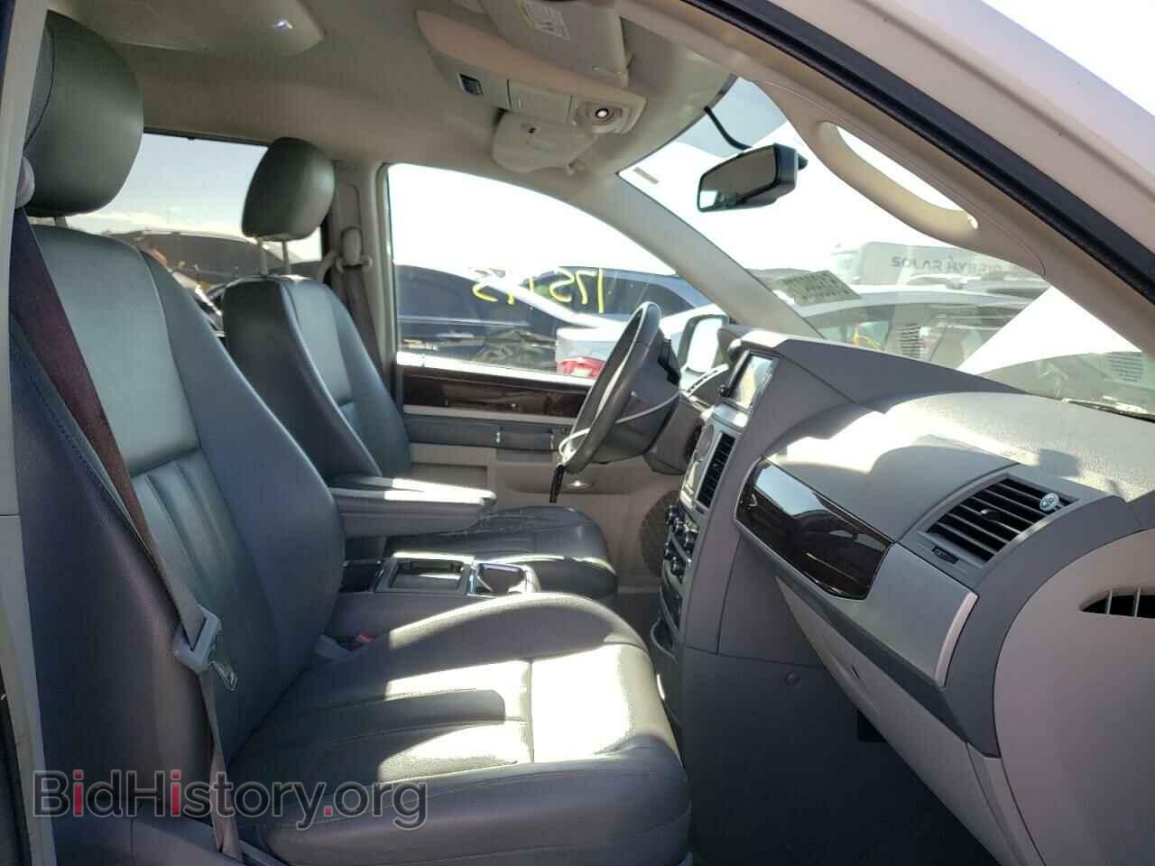 2010 CHRYSLER MINIVAN - VIN: 2A4RR5DX7AR186123 - Фото 5