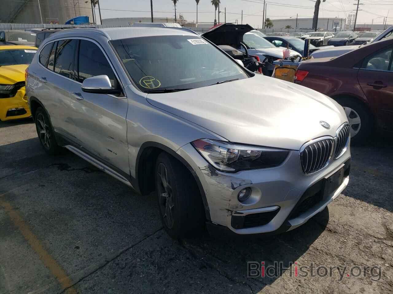 Photo WBXHU7C3XJ5H45791 - BMW X1 2018