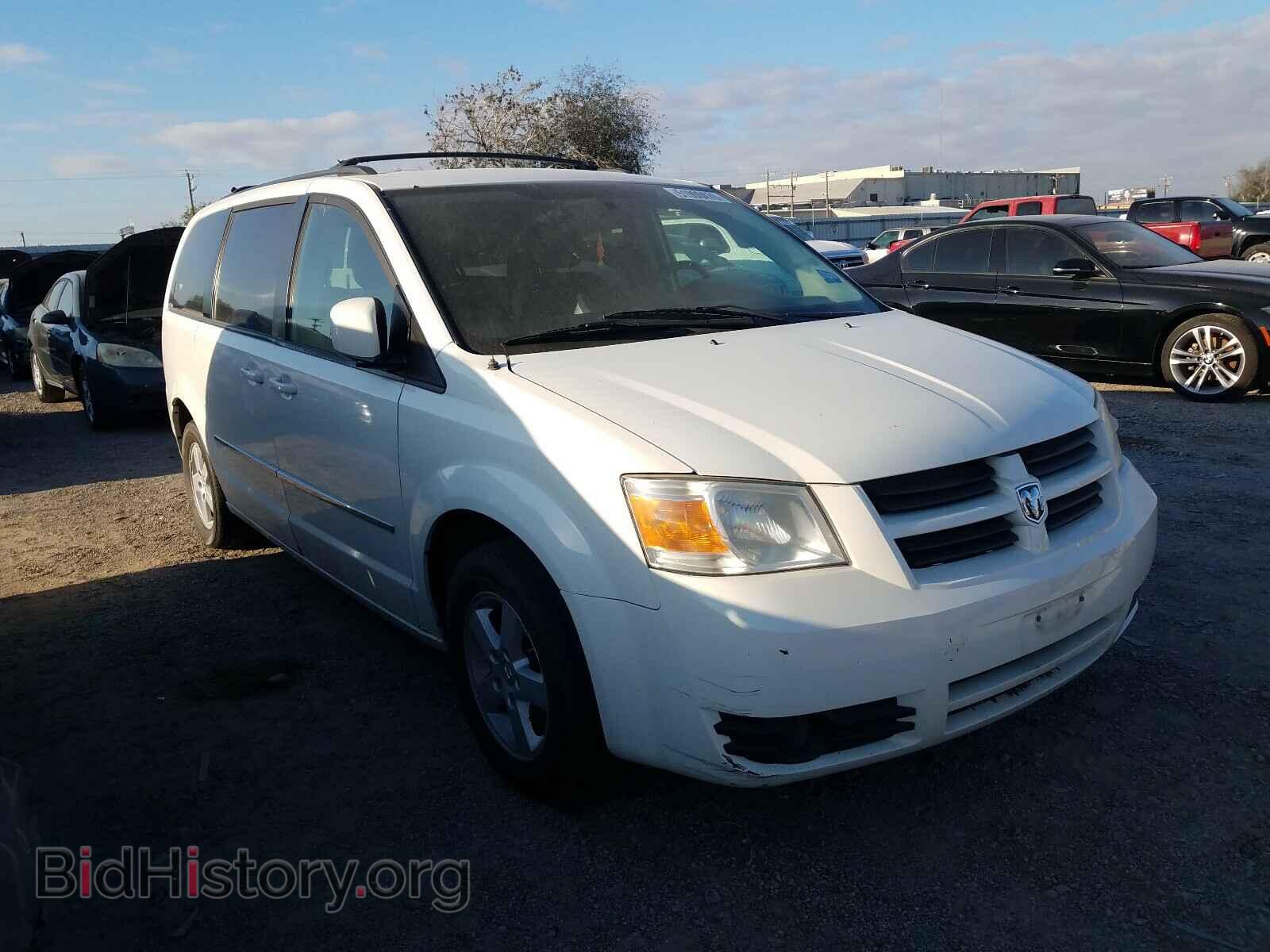 Photo 2D4RN5D16AR444924 - DODGE CARAVAN 2010
