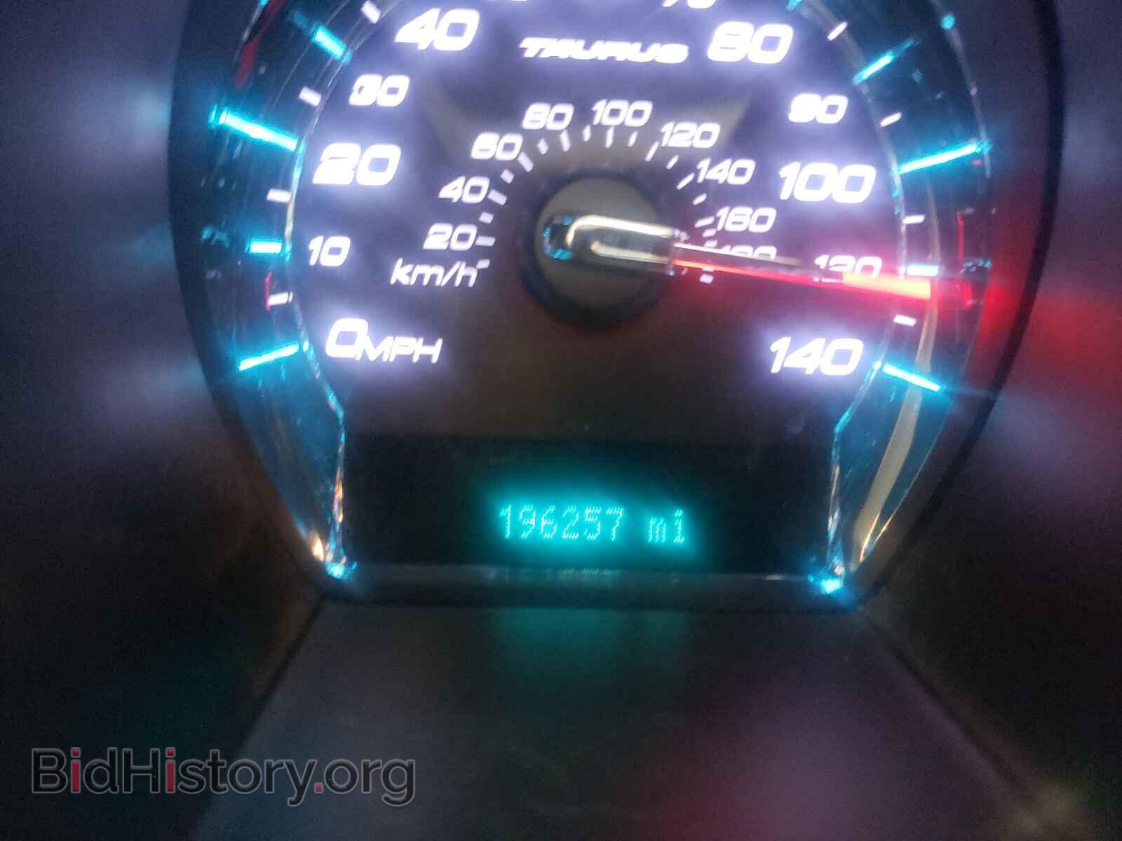 2011 FORD TAURUS - VIN: 1FAHP2EW6BG131604 - Фото 8