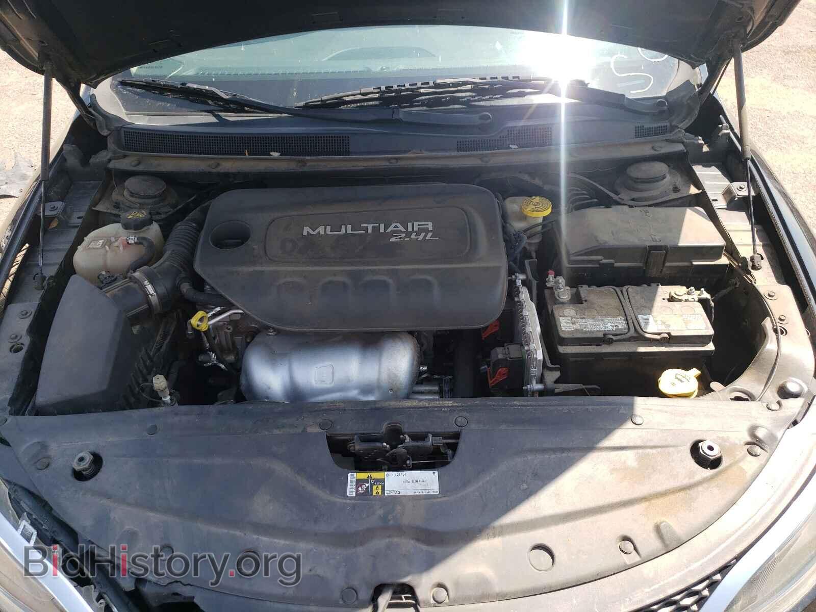 2016 CHRYSLER 200 - VIN: 1C3CCCABXGN130021 - Фото 7