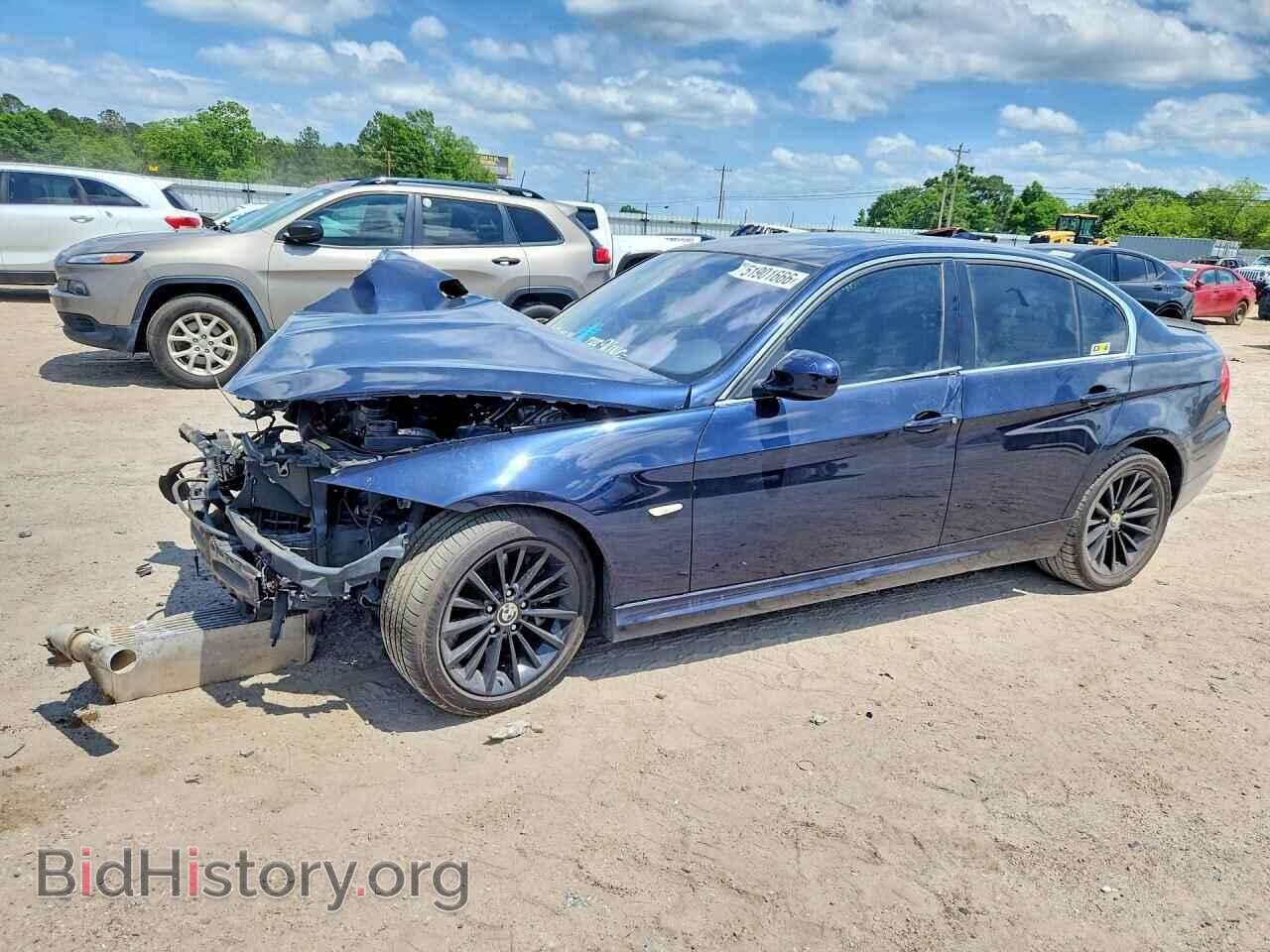 Фотография WBAPL3C52AA407549 - BMW 3 SERIES 2010
