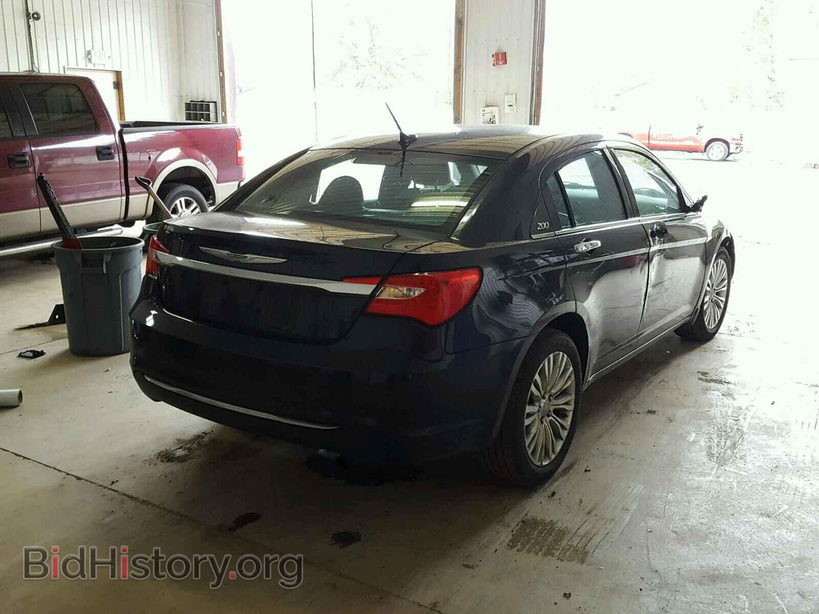 2012 CHRYSLER 200 - VIN: 1C3CCBCB5CN257325 - Photo 4