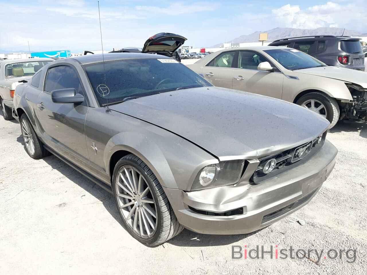 Photo 1ZVHT80N785185650 - FORD MUSTANG 2008
