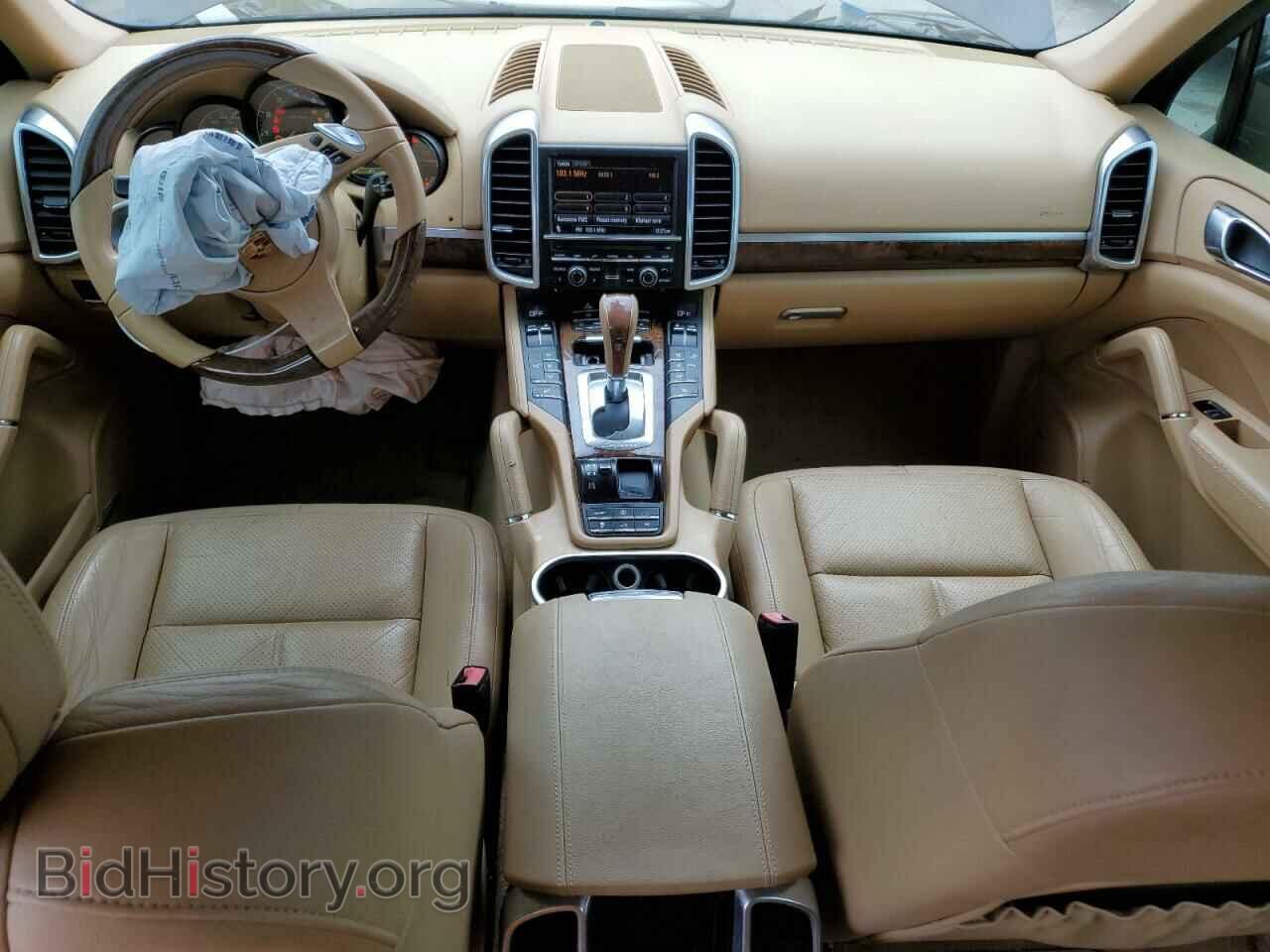 2011 PORSCHE CAYENNE - VIN: WP1AA2A2XBLA04411 - Photo 8