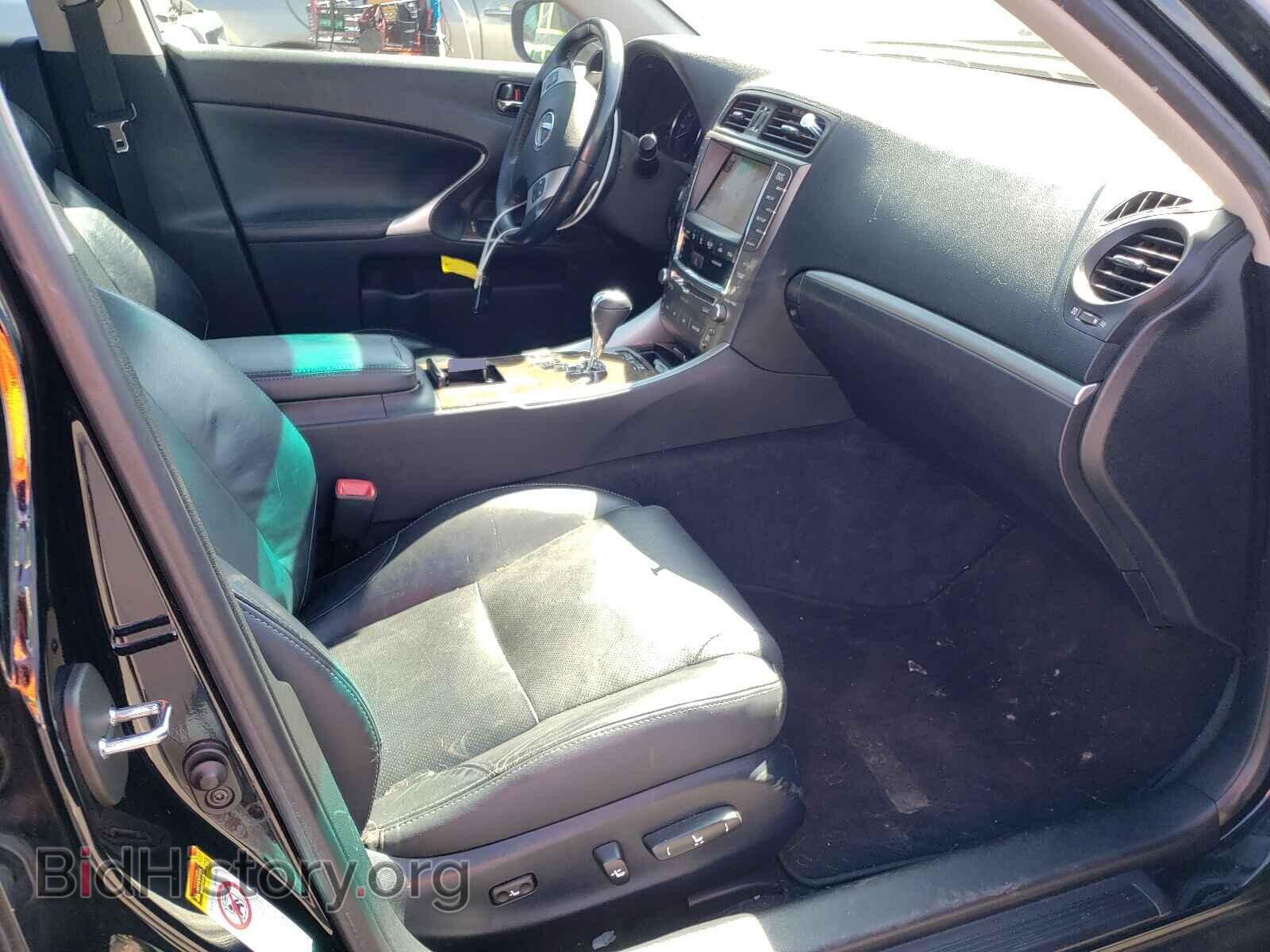 2011 LEXUS IS - VIN: JTHBF5C2XB5146587 - Фото 5