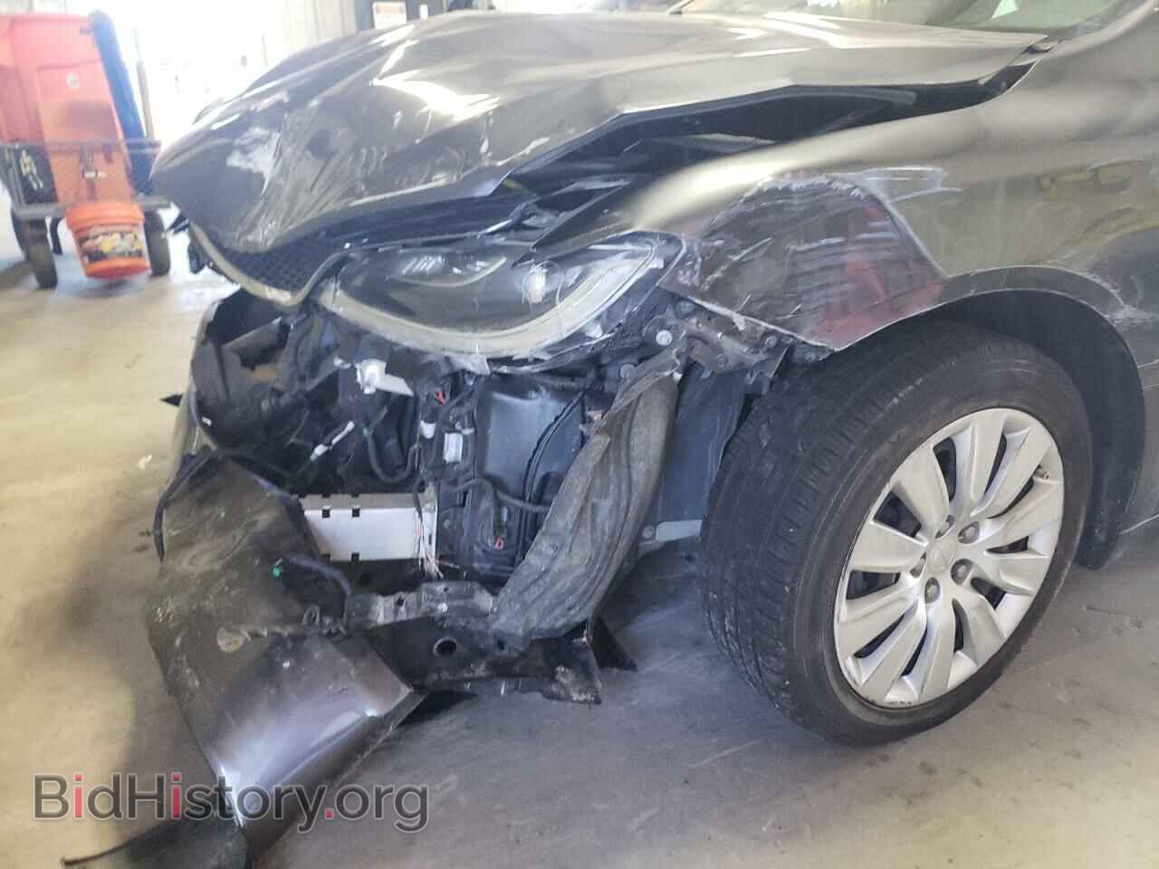2015 CHRYSLER 200 - VIN: 1C3CCCFB1FN624422 - Фото 9