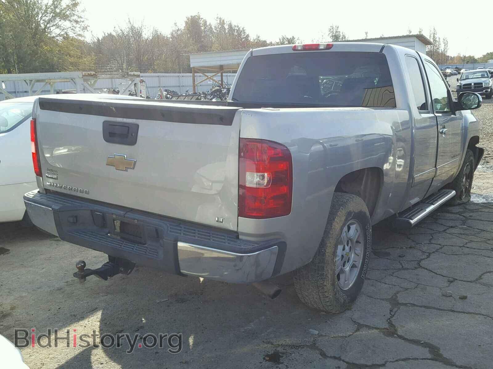 2007 CHEVROLET SILVERADO - VIN: 1GCEC19017Z518582 - Фото 4