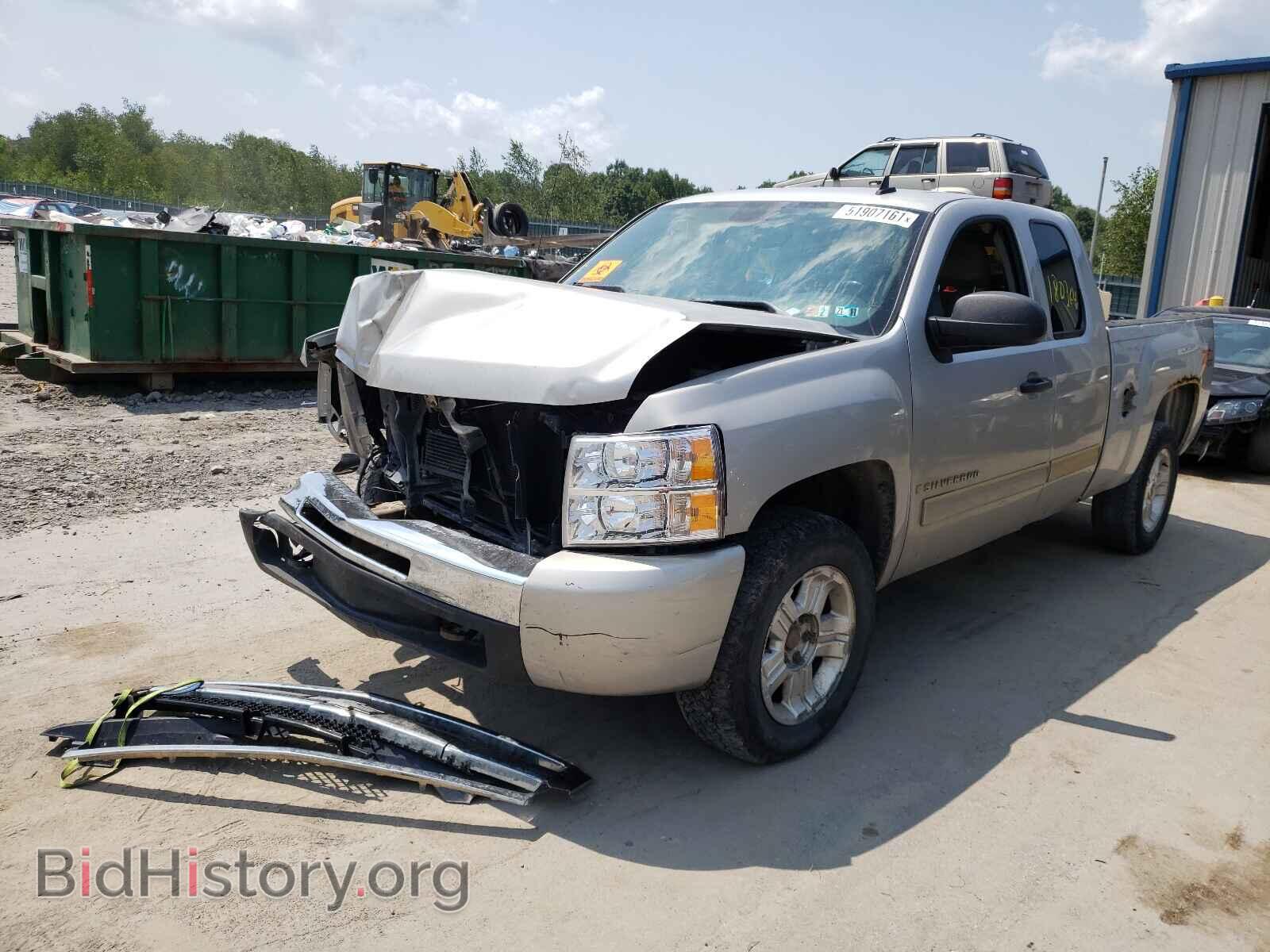 2009 CHEVROLET SILVERADO - VIN: 2GCEK29J891106284 - Фото 2
