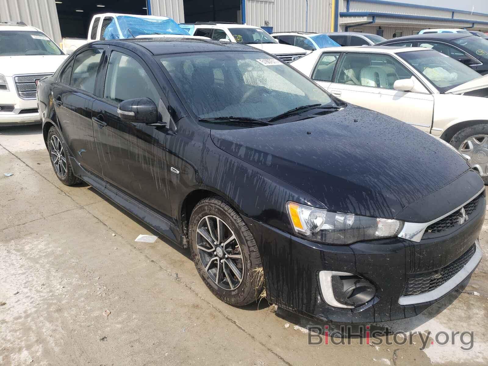 Photo JA32U2FU5HU006348 - MITSUBISHI LANCER 2017