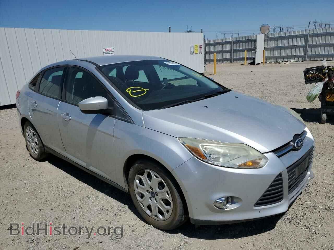 Photo 1FAHP3F23CL382302 - FORD FOCUS 2012